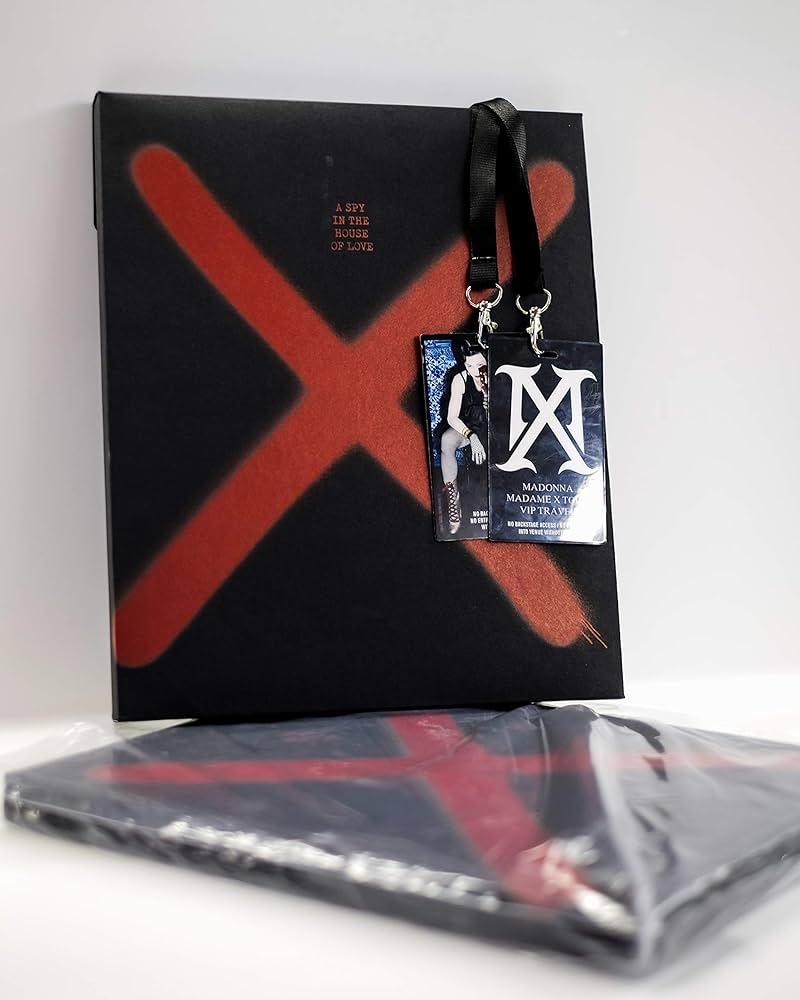 【希少レア】豪華本Madonna Madame X Tour VIP Book Madonna on X: 